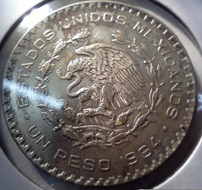 Mexican-Coin-With-Major-Lamination-Issues...?